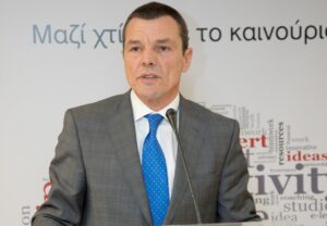 ΕΙΑΣ αποφοίτηση 2017 Μπεφών