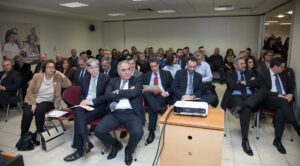 ΕΙΑΣ αποφοίτηση 2017 άποψη 2